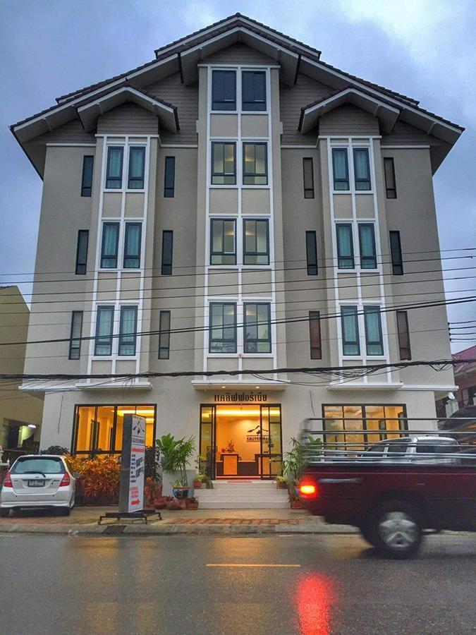 Hotel Calivefornia 2016 Chiang Rai Esterno foto